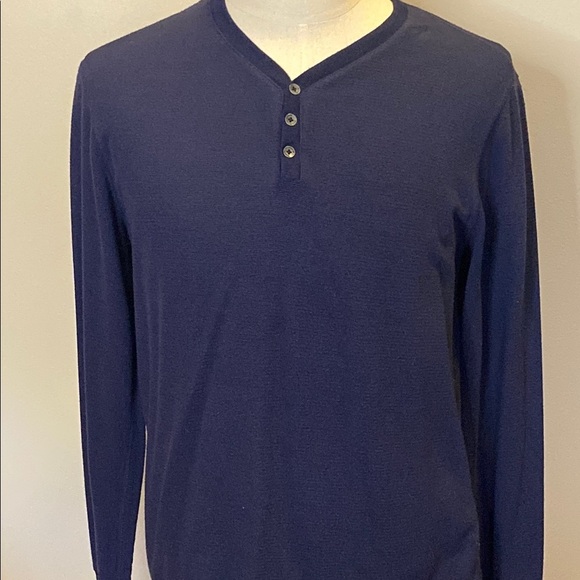 Guess Blue Long Sleeve Tee with Classic Design - Picture 5 of 7